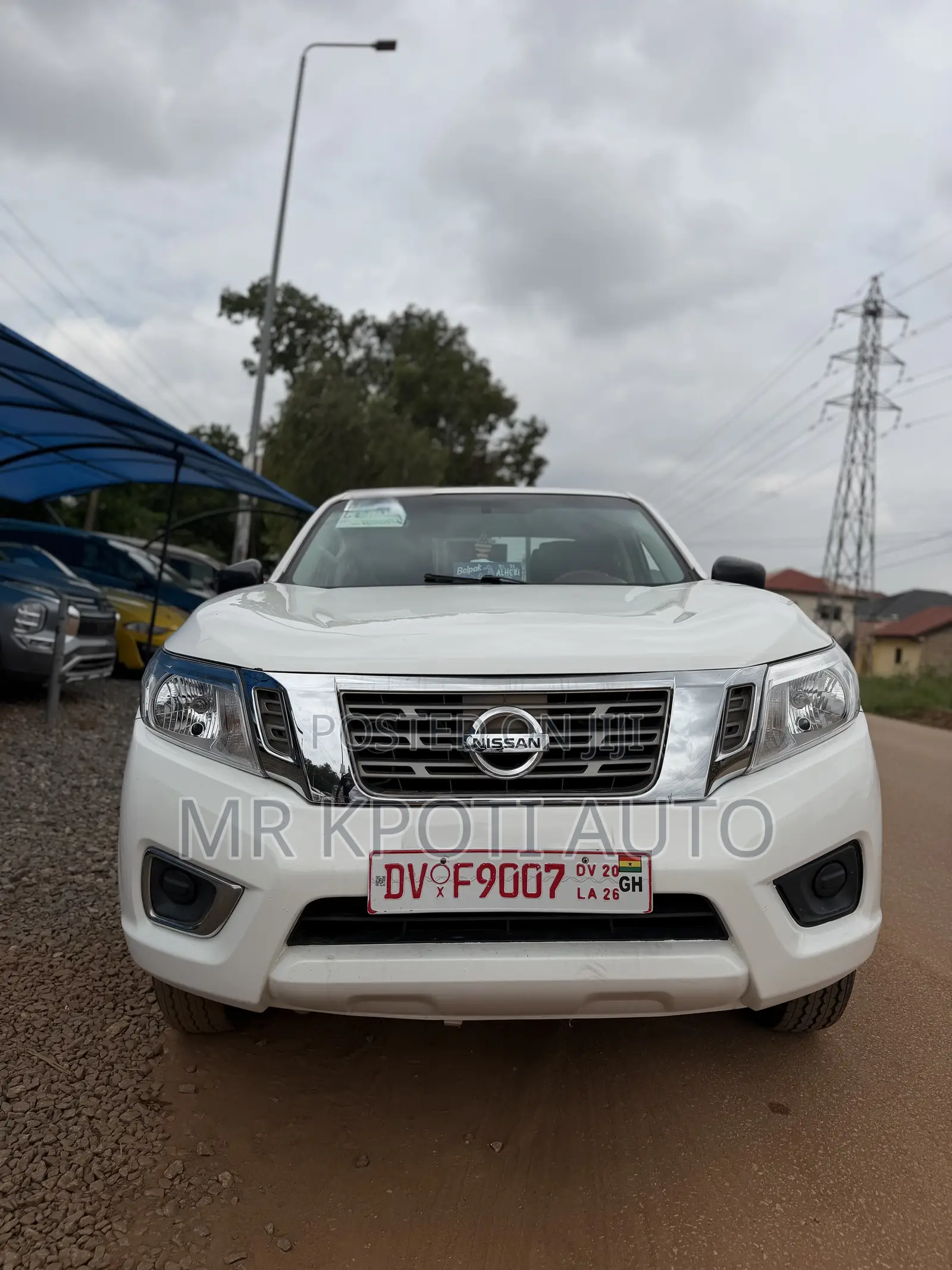 Nissan Navara 2017 White