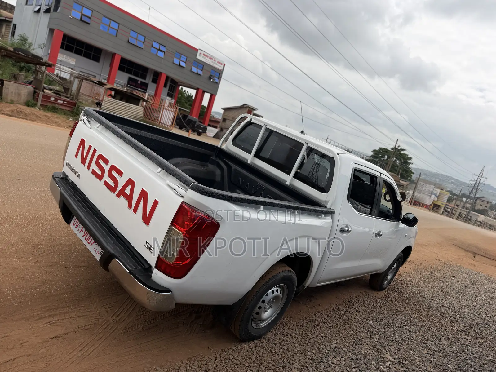 Nissan Navara 2017 White