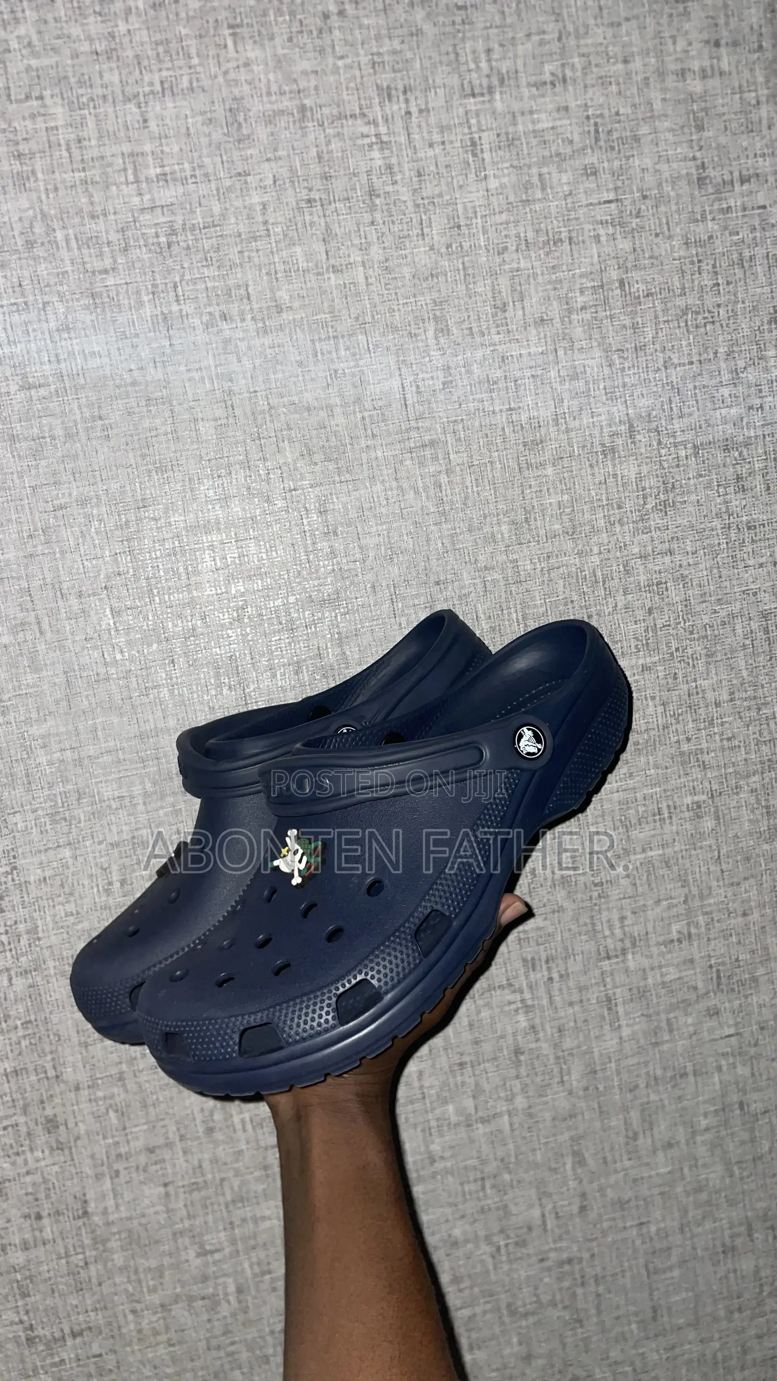 Sweat Crocs