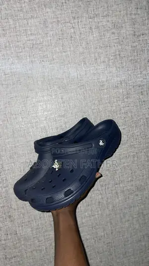 Sweat Crocs