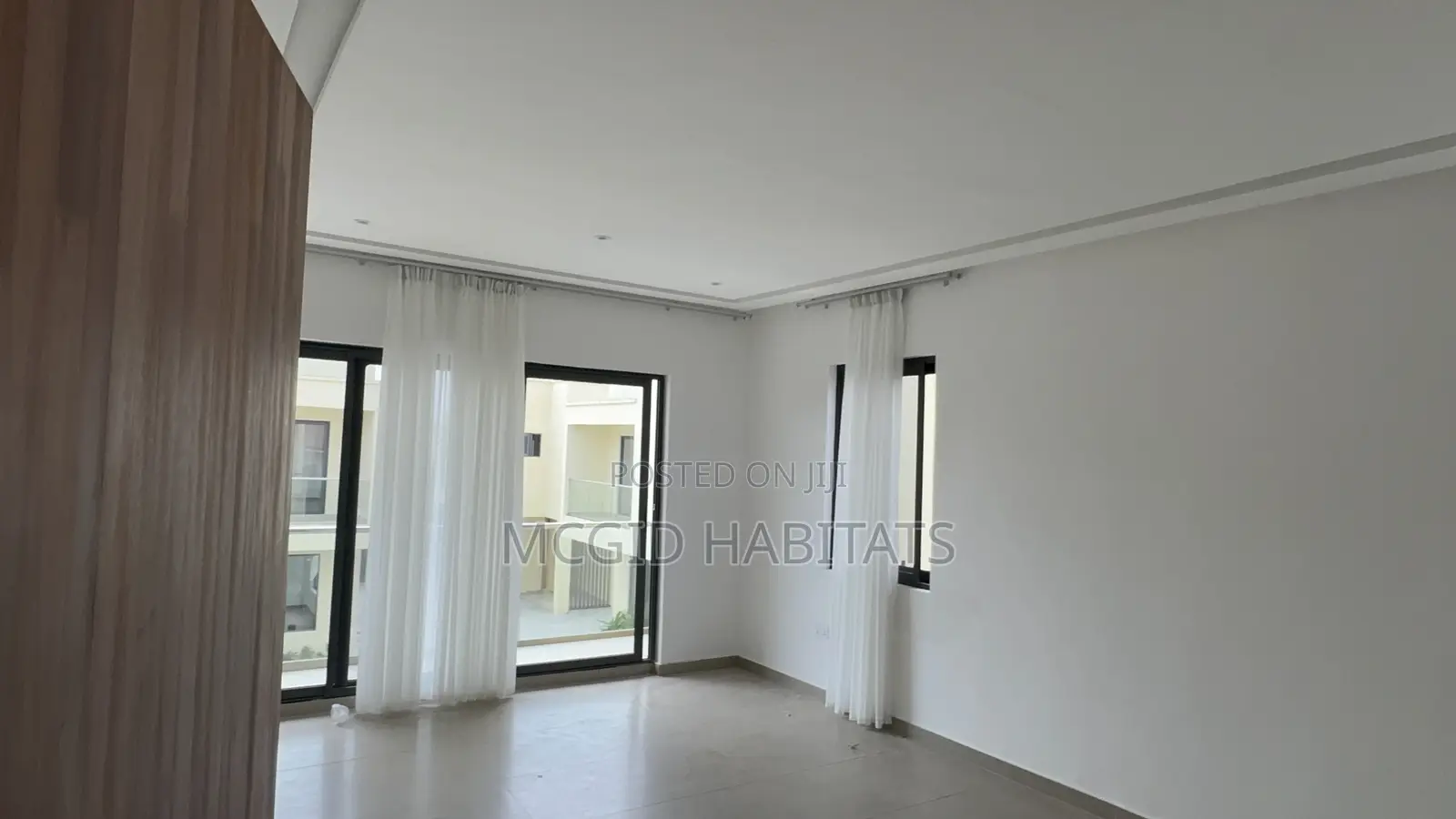 Furnished 4bdrm Townhouse / Terrace in East Legon for rent