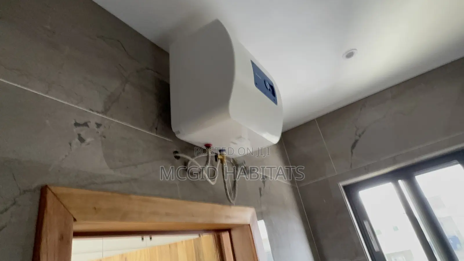 Furnished 4bdrm Townhouse / Terrace in East Legon for rent