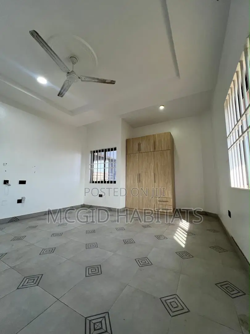 2bdrm Apartment in Ashaley Botwe for rent