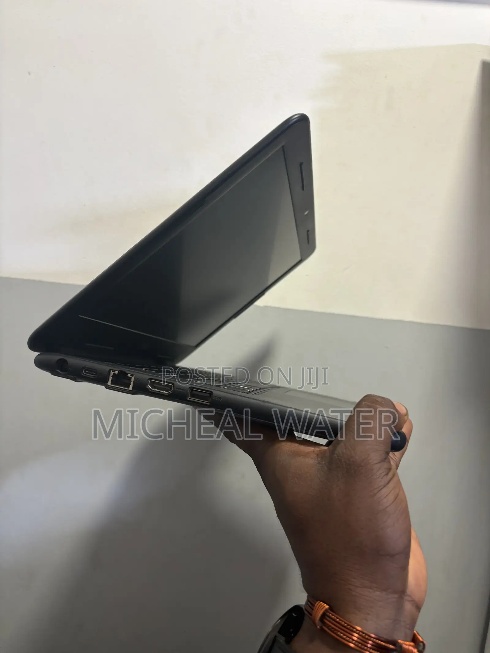 Laptop Dell Latitude 3400 8GB Intel Core i5 HDD+SSD 256GB