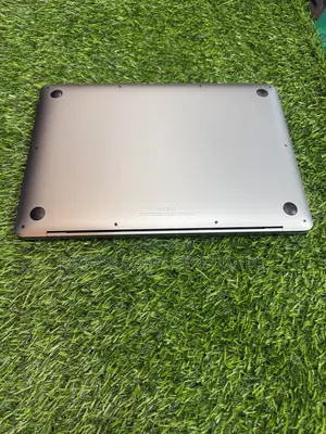 Laptop Apple MacBook Air 2020 8GB Intel Core i3 SSD 256GB