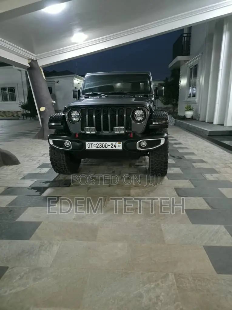 Jeep Gladiator Sport 2021 Gray