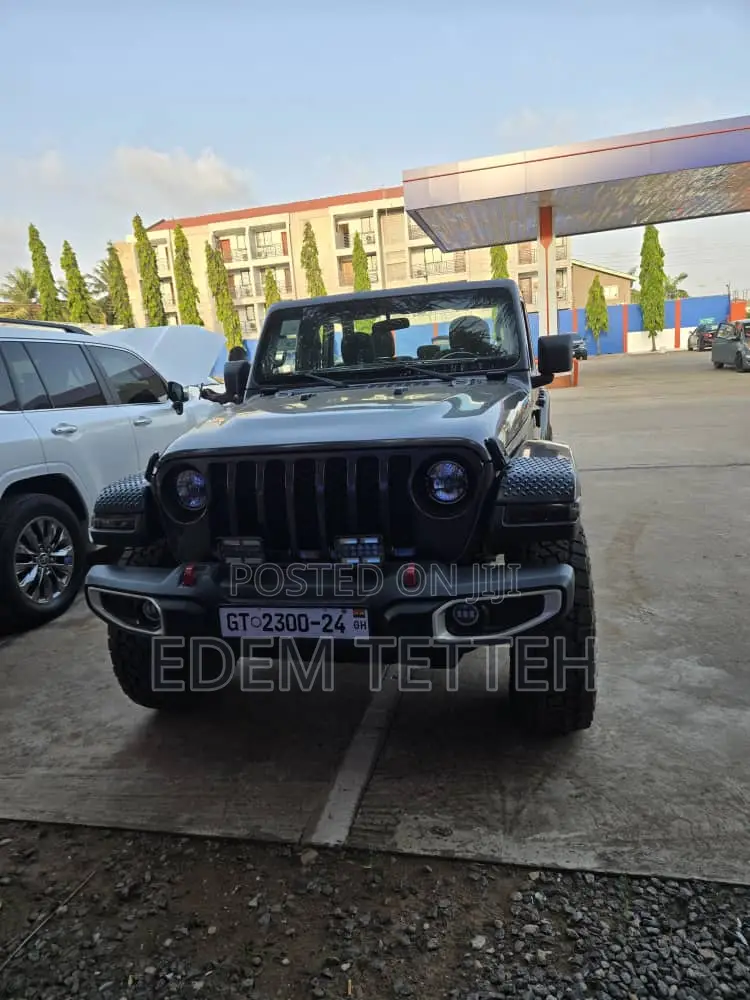 Jeep Gladiator Sport 2021 Gray