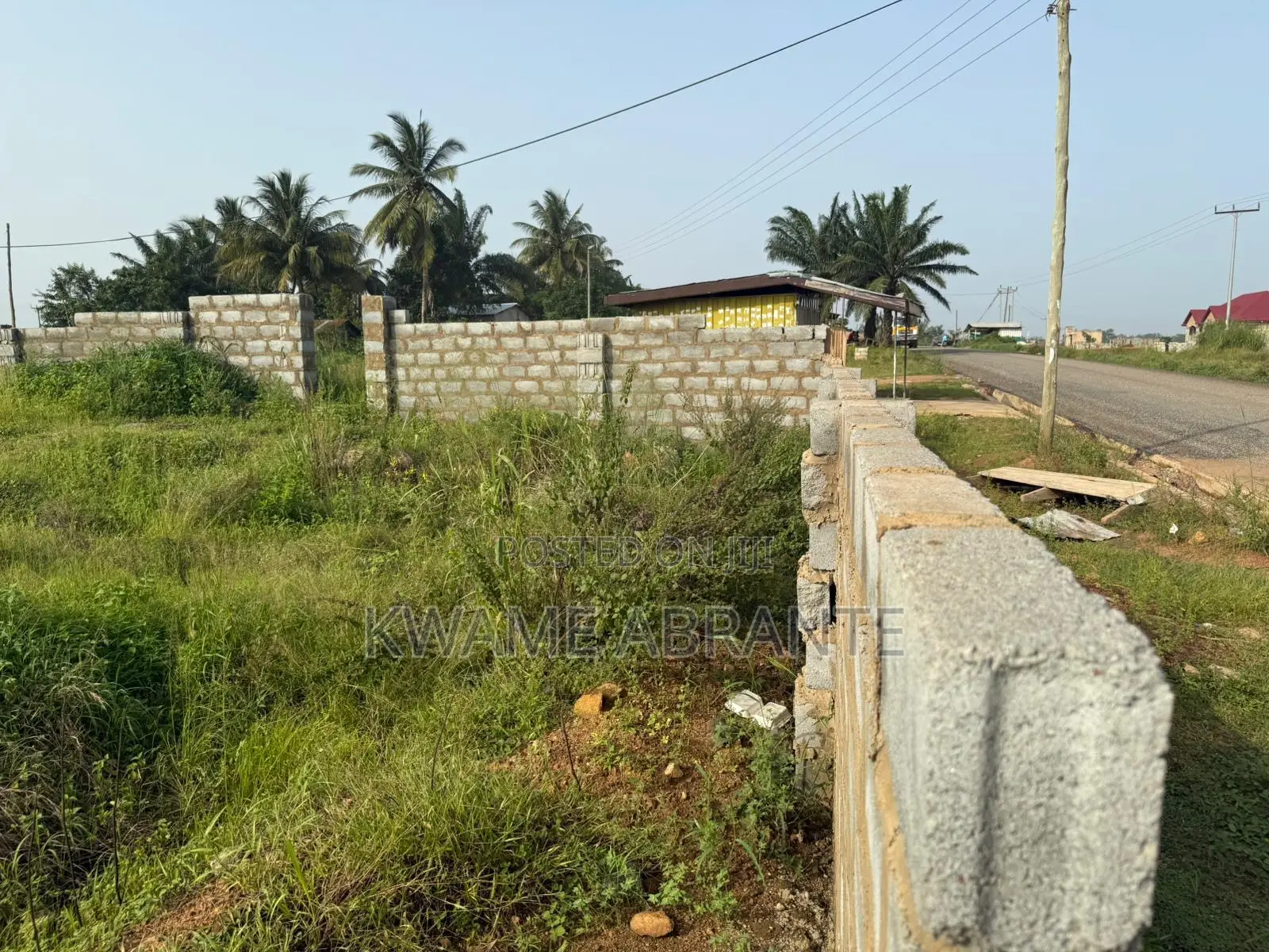 80x80 Land by Road Side