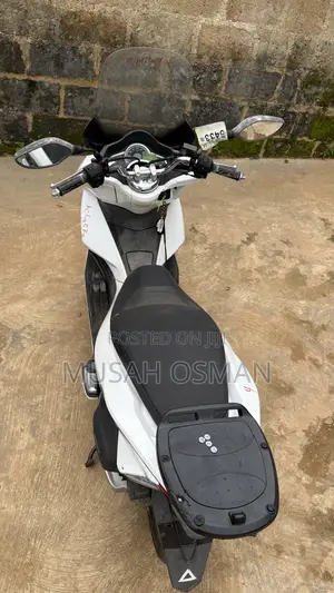 Honda 2018 White