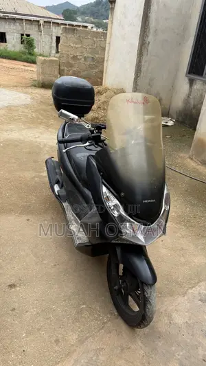 Honda 2015 Black