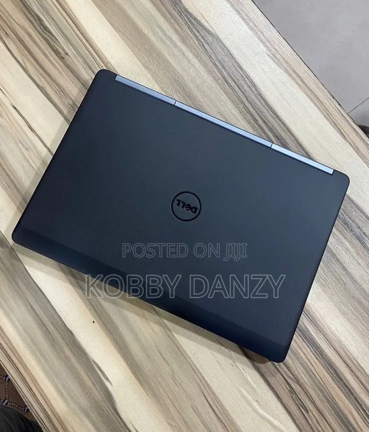 Laptop Dell Precision 7510 16GB Intel Core i7 HDD+SSD 256GB