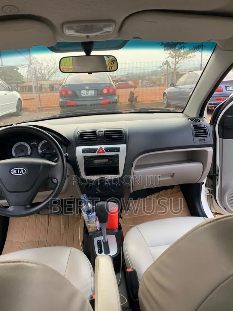 Kia Morning 2010 White