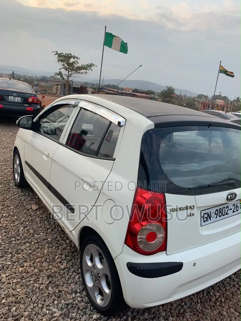 Kia Morning 2010 White
