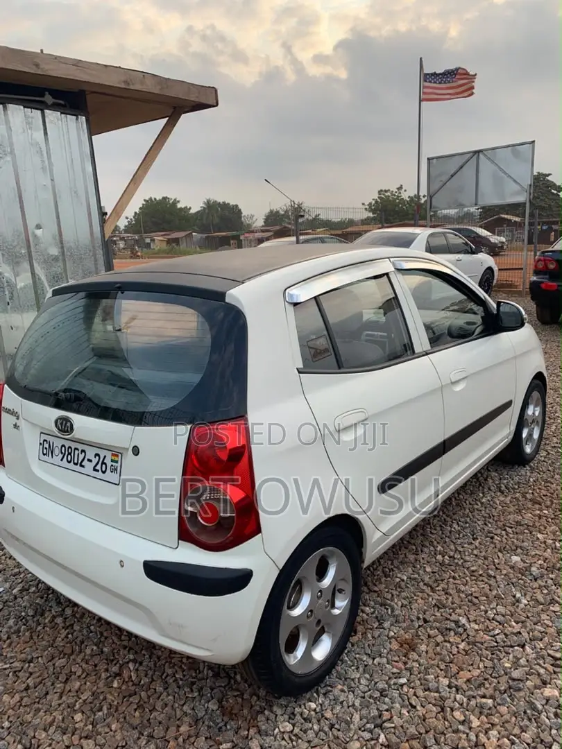 Kia Morning 2010 White