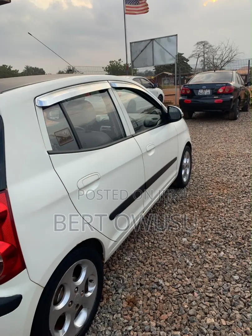 Kia Morning 2010 White