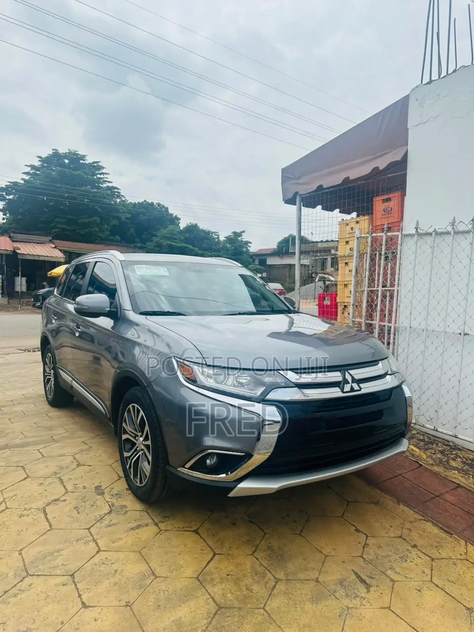 Mitsubishi Outlander SEL FWD 2018 Gray