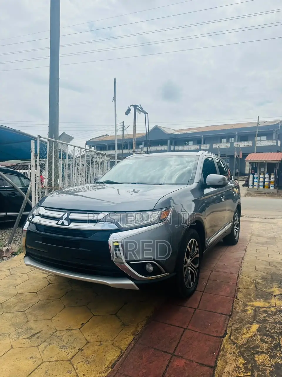 Mitsubishi Outlander SEL FWD 2018 Gray