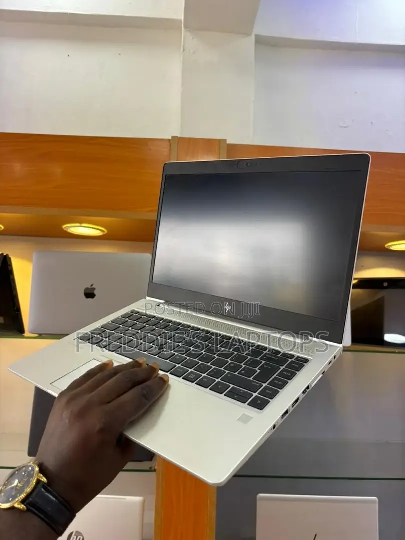 New Laptop HP EliteBook 840 G6 16GB AMD Ryzen SSD 256GB