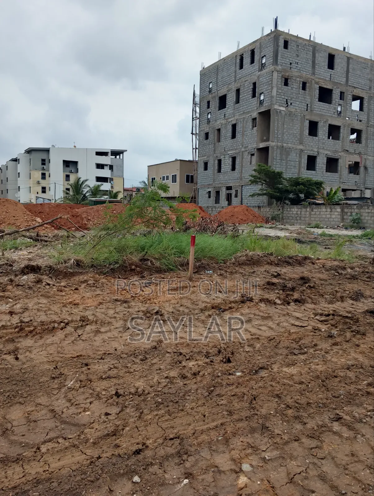 2 Plots Sakomono Estate Junction Close to the Traffic Light for Sale