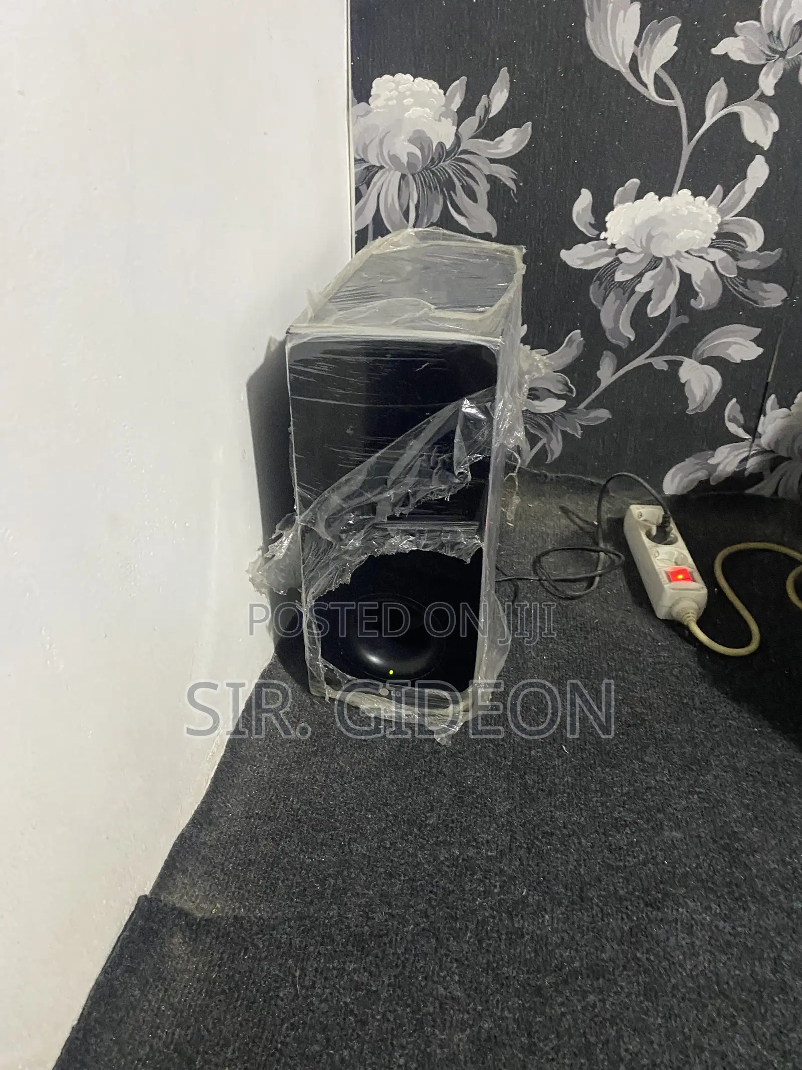 Lg Woofer and Sound Bar