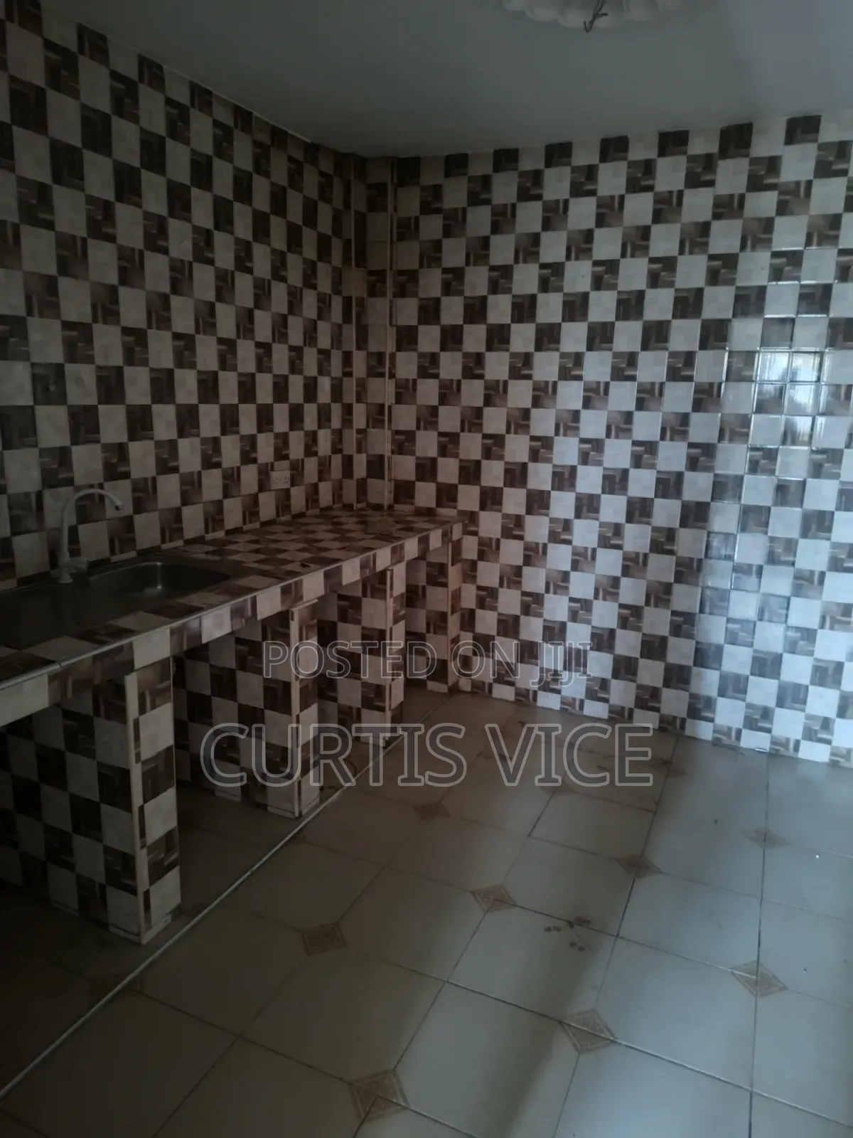 2bdrm Apartment in Curtis'S Estate, New Gbawe for rent