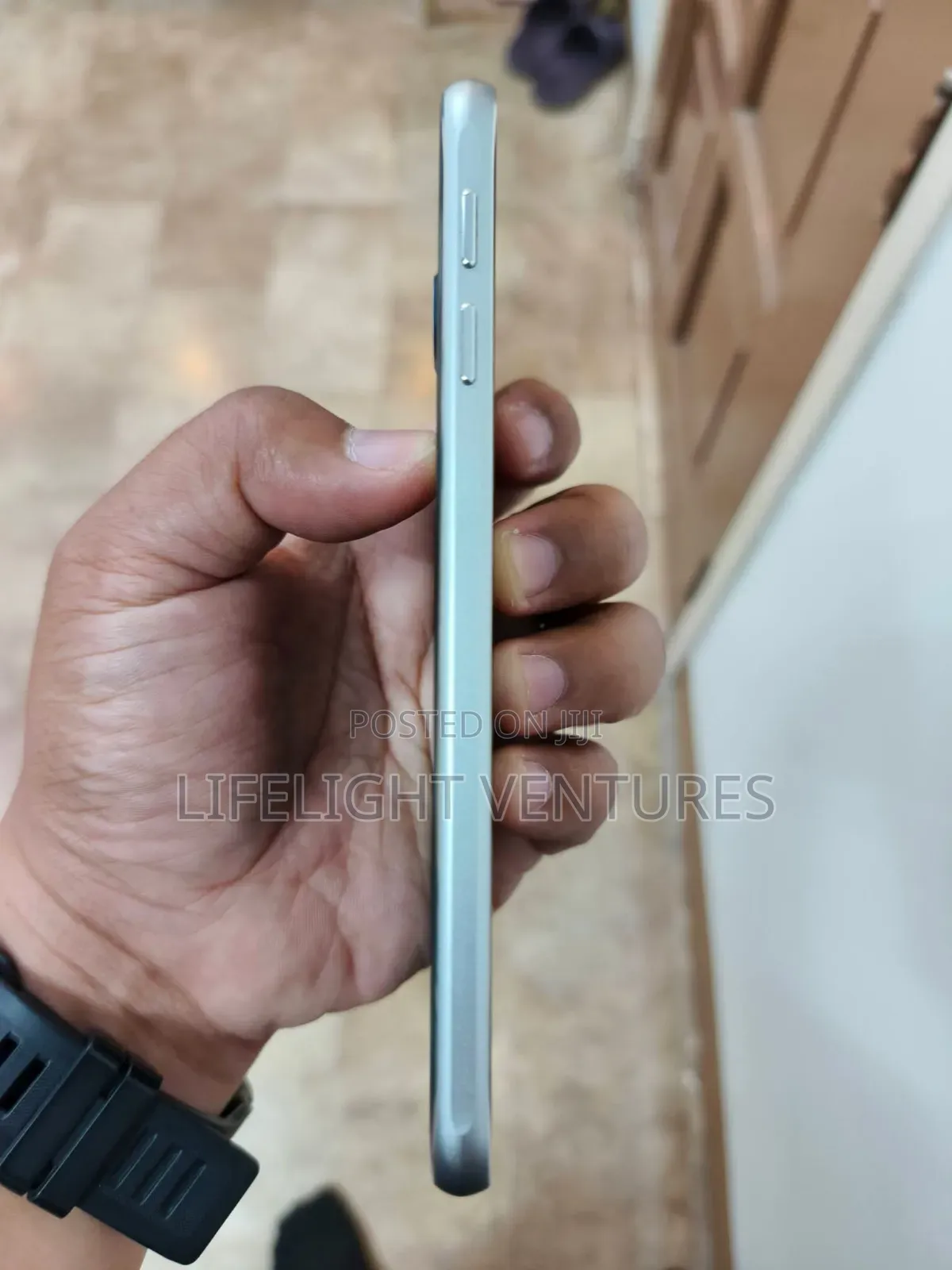 New Samsung Galaxy S6 32 GB Black