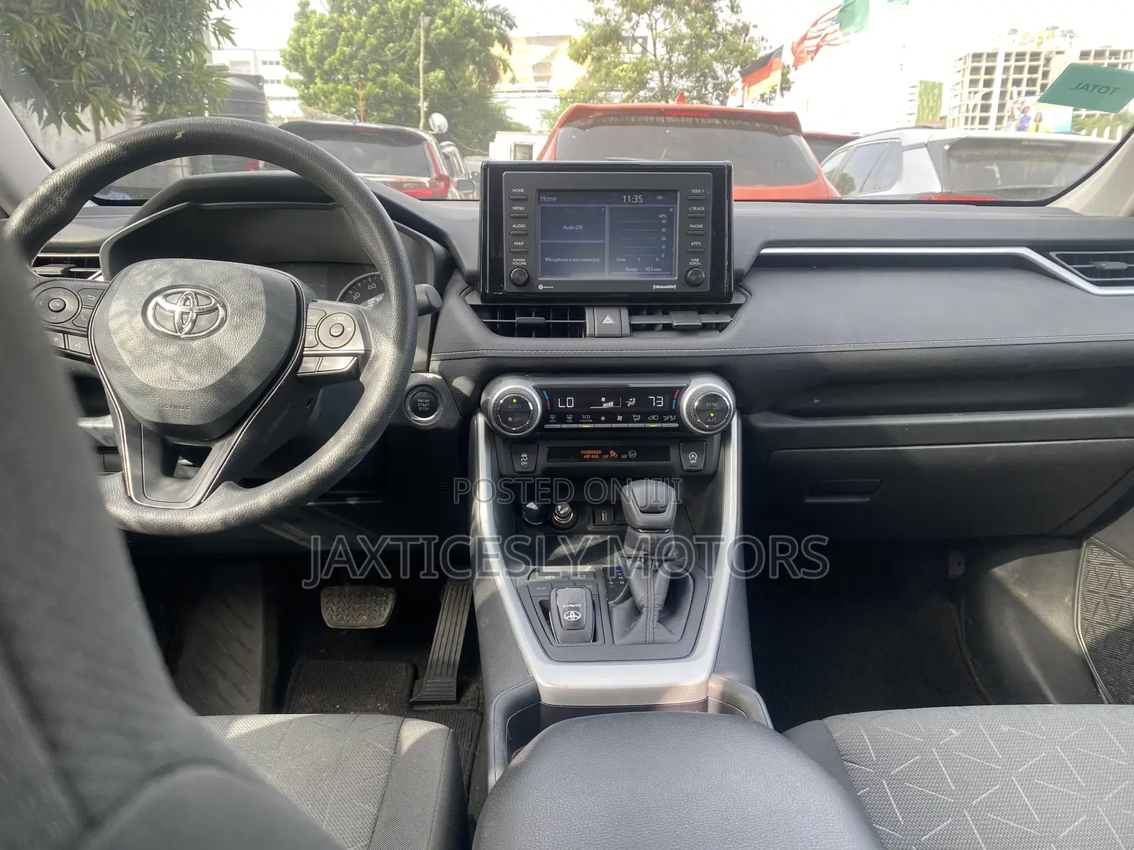 Toyota RAV4 XLE Premium AWD 2020 Black