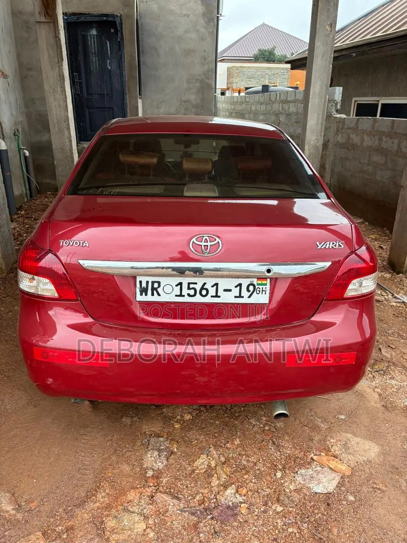 Toyota Yaris 1.3 HB T3 2009 Red