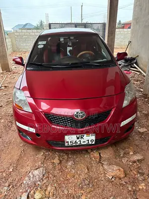 Toyota Yaris 1.3 HB T3 2009 Red