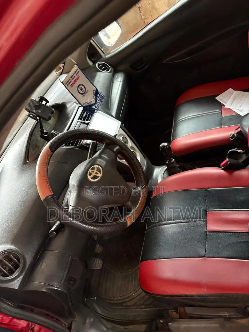 Toyota Yaris 1.3 HB T3 2009 Red