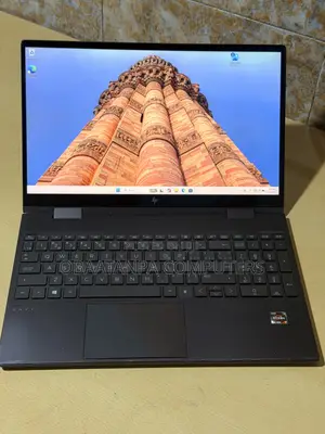 Laptop HP Envy 15 8GB AMD Ryzen 7 SSD 256GB