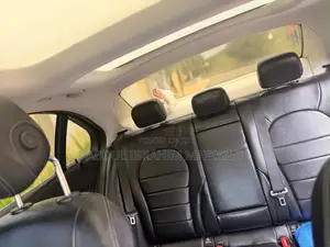 Mercedes-Benz C300 2017 Black