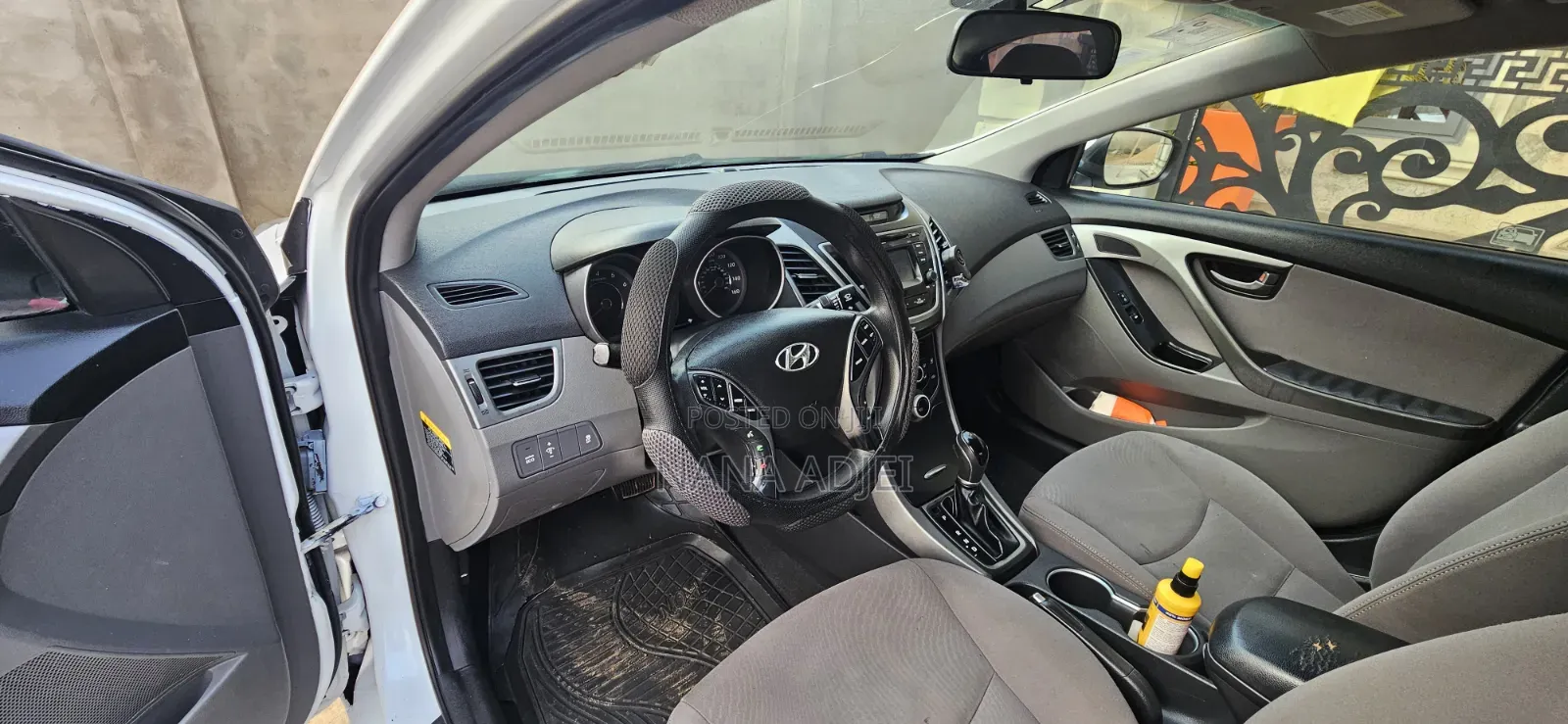 Hyundai Elantra Limited Sedan FWD (1.8L 4cyl 6A) 2016 White