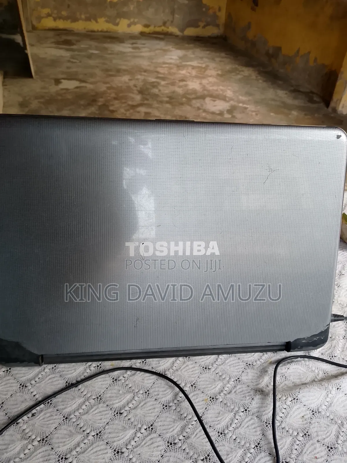 Laptop Toshiba Satellite L50 4GB Intel Core i5 HDD+SSD 500GB