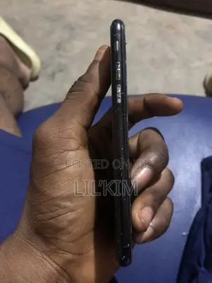 Apple iPhone 7 128 GB Black