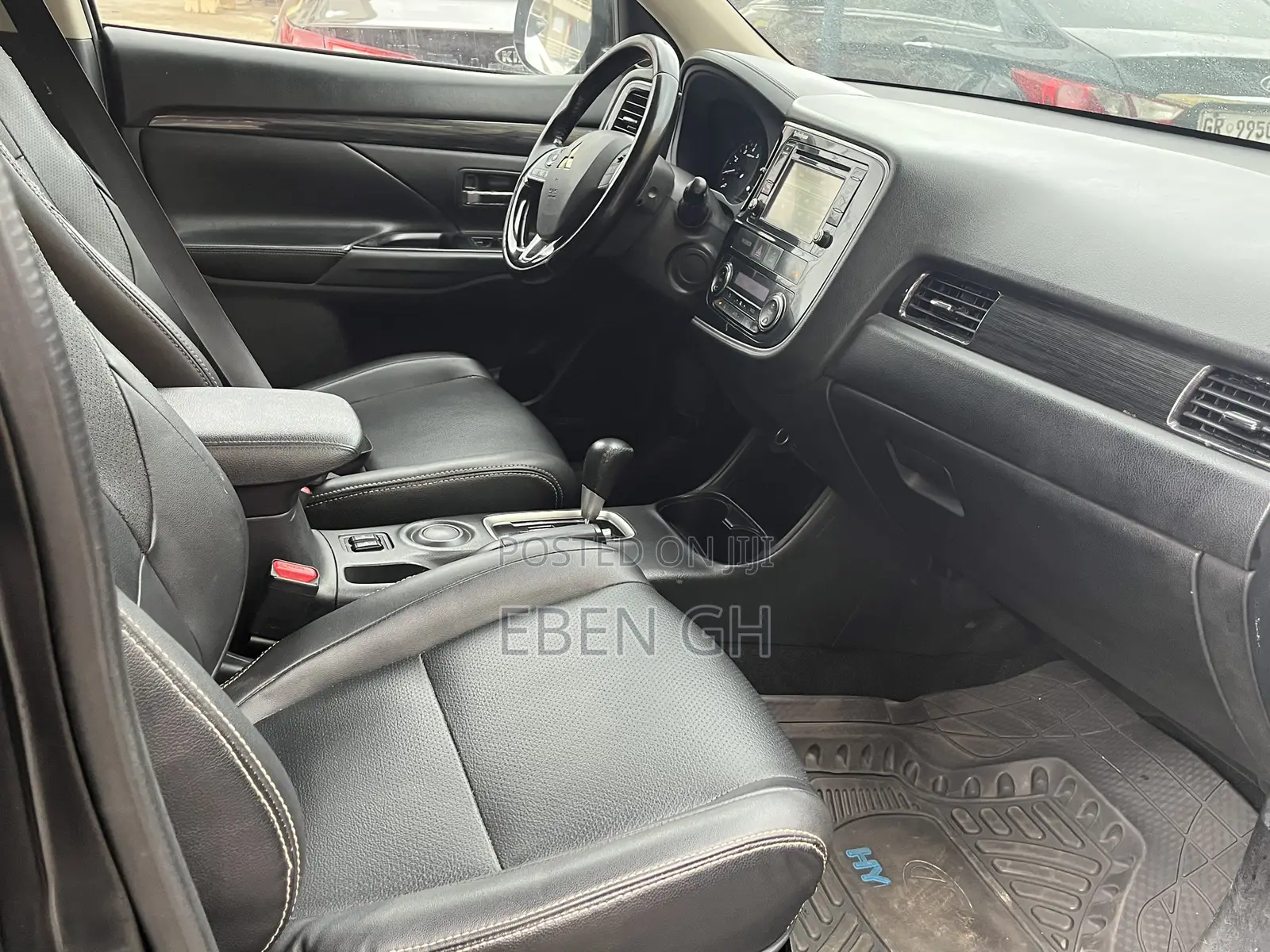 Mitsubishi Outlander SE 4dr SUV AWD (2.4L 4cyl CVT) 2014 Black