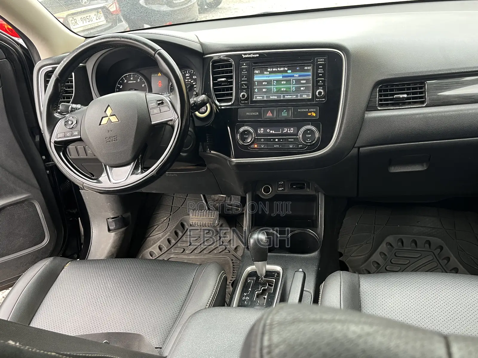 Mitsubishi Outlander SE 4dr SUV AWD (2.4L 4cyl CVT) 2014 Black