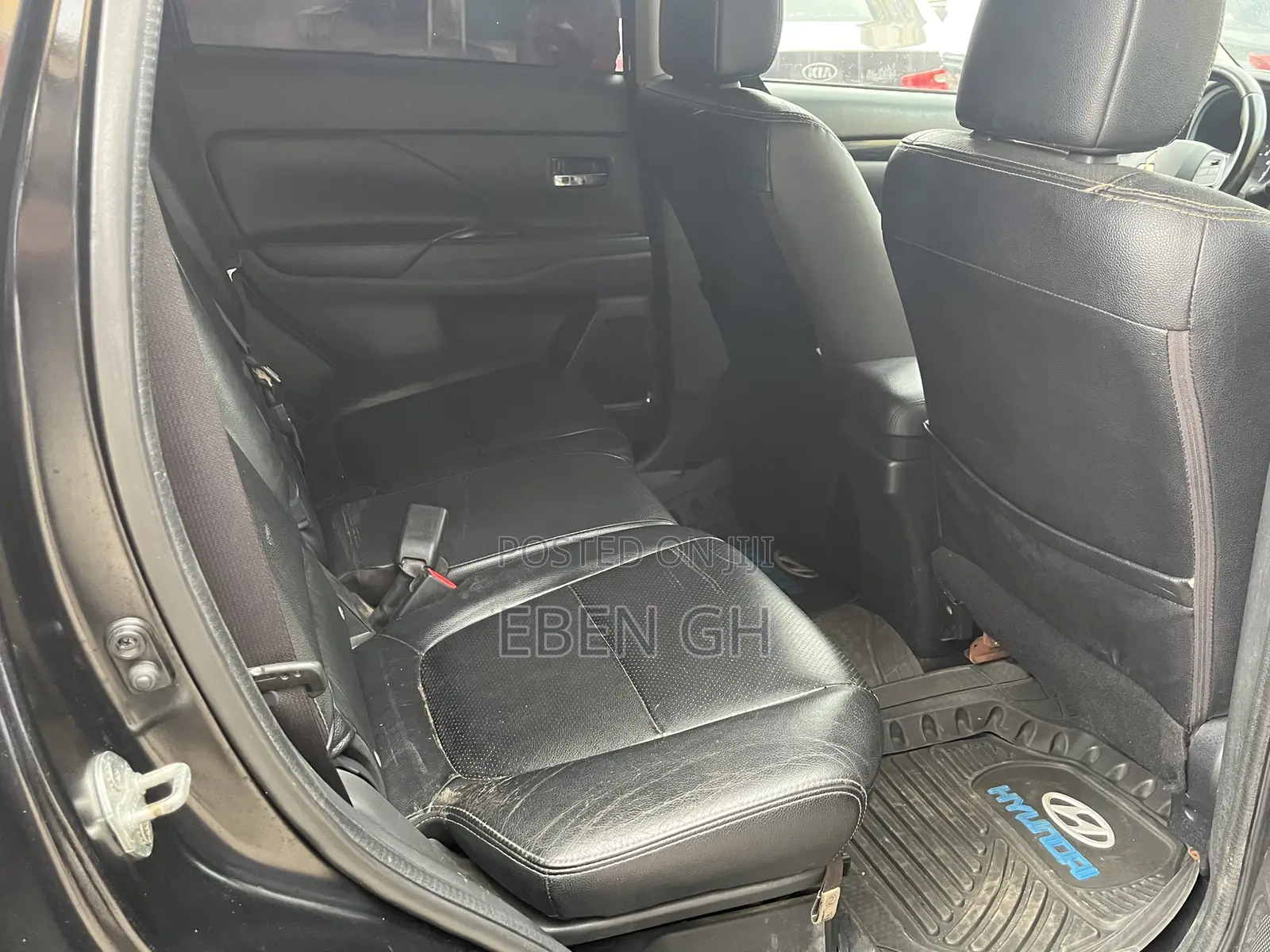 Mitsubishi Outlander SE 4dr SUV AWD (2.4L 4cyl CVT) 2014 Black