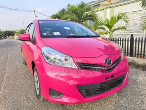 Toyota Vitz 2011 Pink