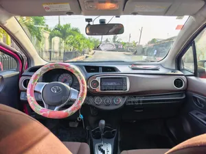 Toyota Vitz 2011 Pink