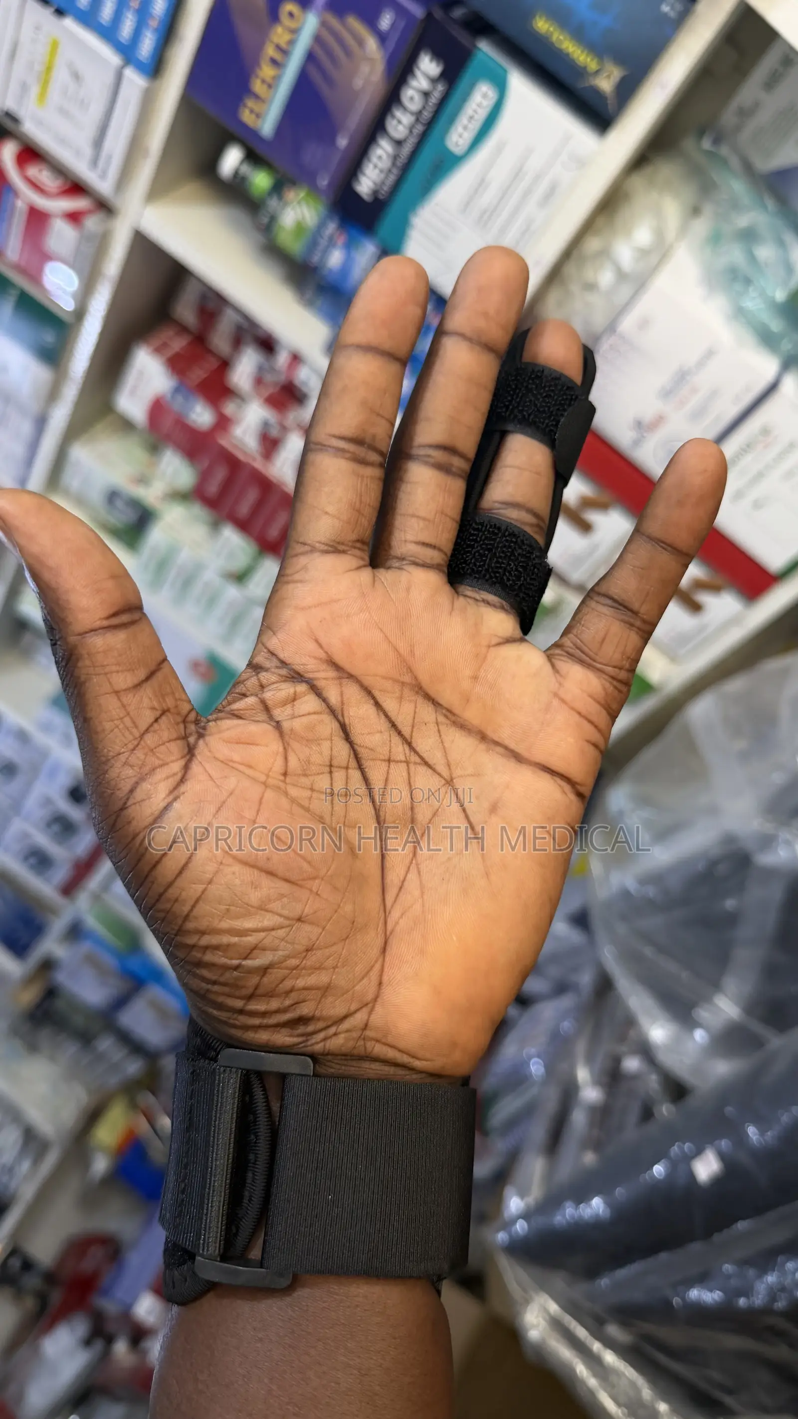 Fingers (Index, Middle, Ring, Little) and Wrist Support Brace