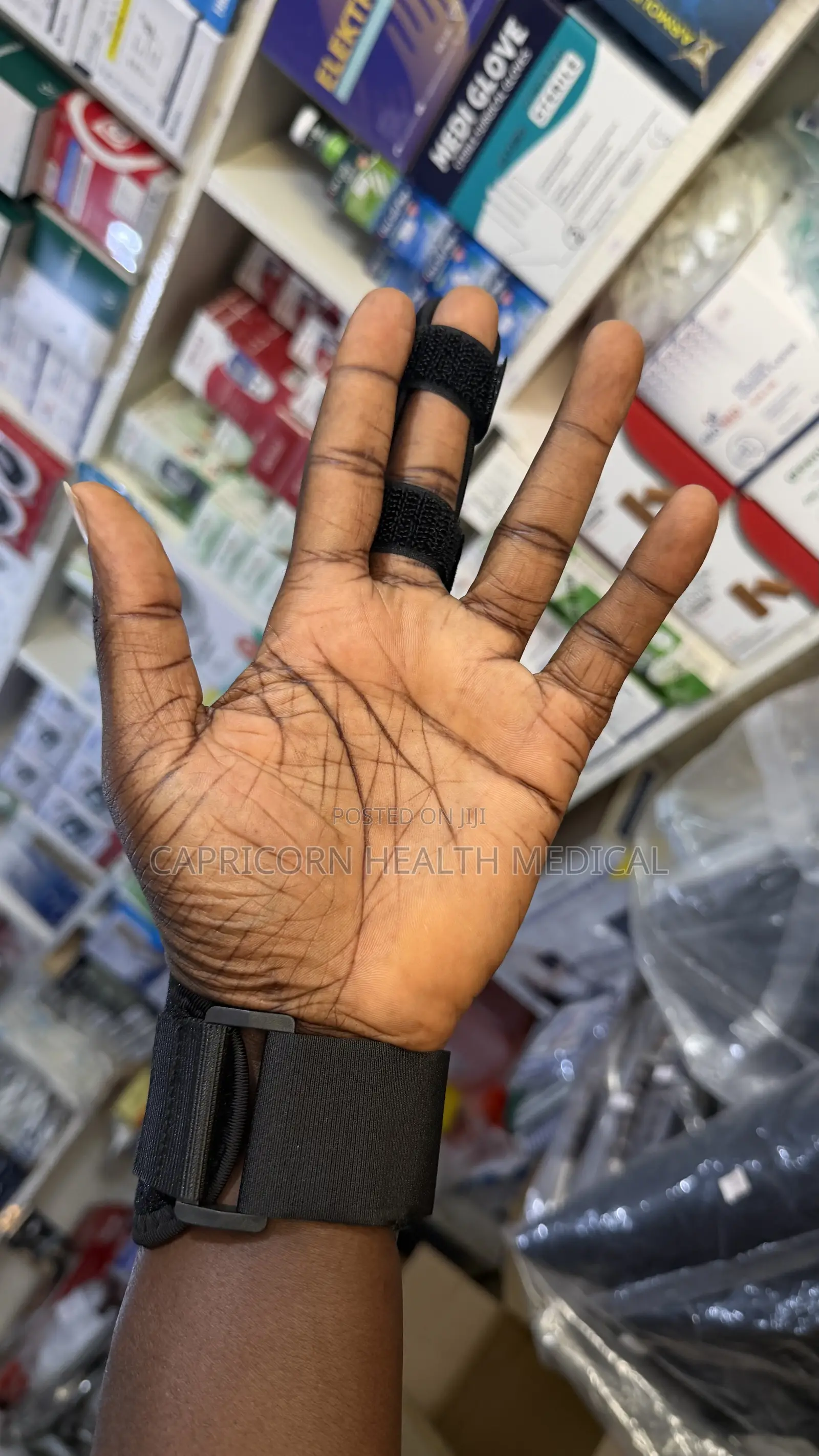 Fingers (Index, Middle, Ring, Little) and Wrist Support Brace