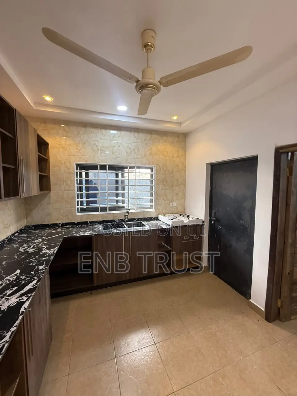 3bdrm House in Odumase, Pokuase for sale