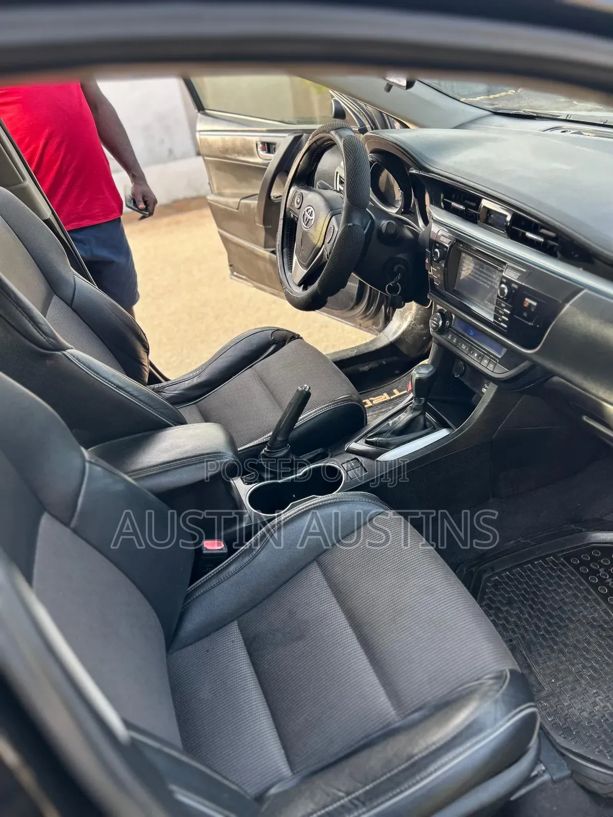 Toyota Corolla 2015 Black