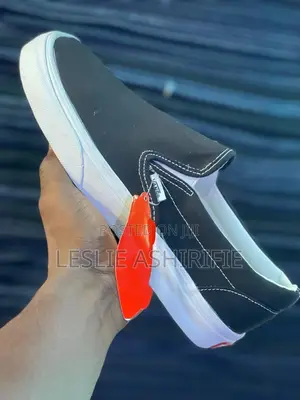 Vans Sneakers
