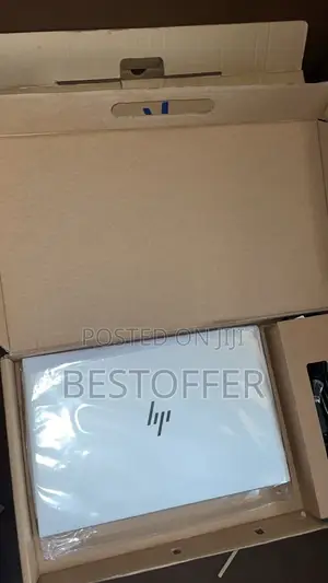 New Laptop HP EliteBook 830 G7 8GB Intel Core i5 SSD 256GB