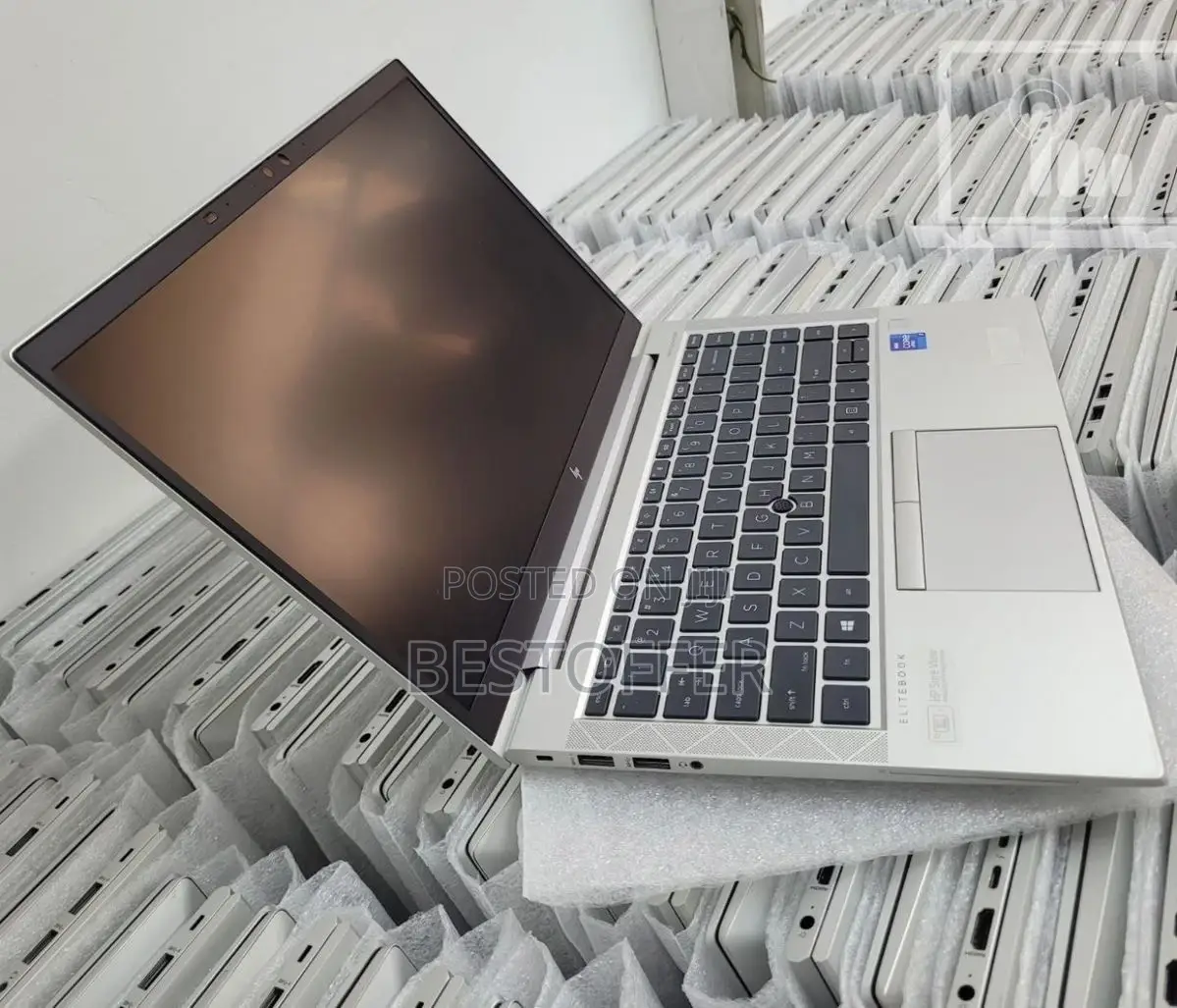 New Laptop HP EliteBook 830 G7 8GB Intel Core i5 SSD 256GB