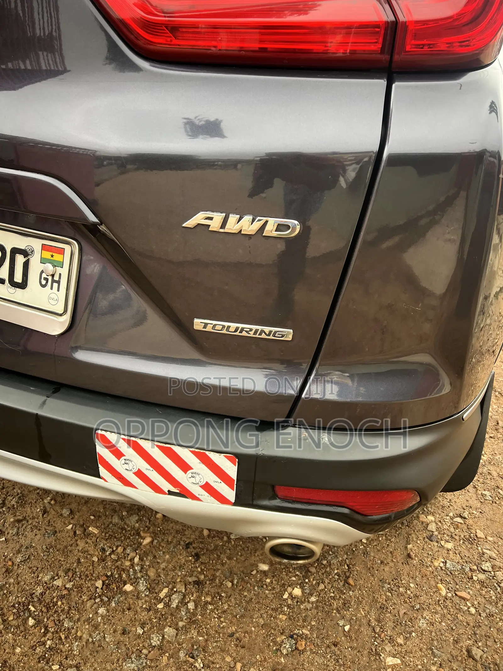 Honda CR-V Touring FWD 2018 Ivory