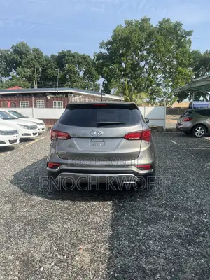 Hyundai Santa Fe 2017 Gray