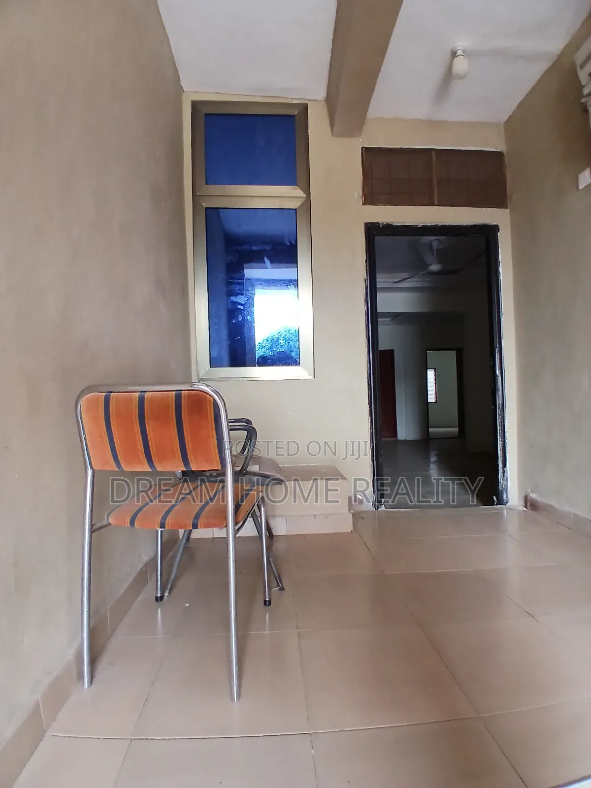 3bdrm Apartment in Omani Guest House 🏠, Pillar 2 for rent